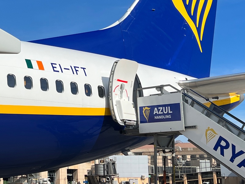 ryanair járat információ